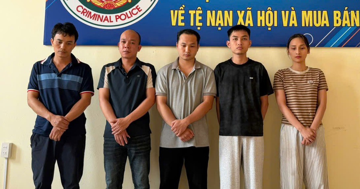 Công an đang điều tra các giao dịch chuyển khoản từ 10 triệu đồng tại BIDV, Vietcombank, VietinBank, MB,...: Hai người sinh năm 1993, 2000 đã bị khởi tố