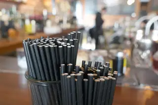 Ống hút giấy - Ảnh: SCMP
