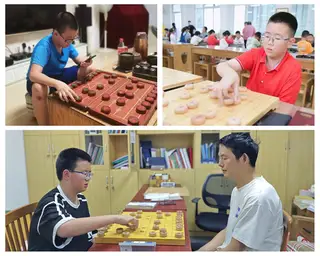 Dương Tư Viễn ở các lớp cờ tướng - Ảnh: HẠ MÔN