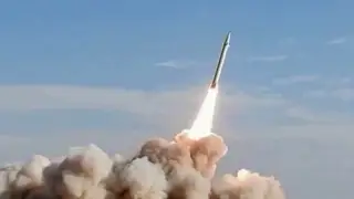 Tổng thống Iran 'thách đấu' quân sự với Mỹ