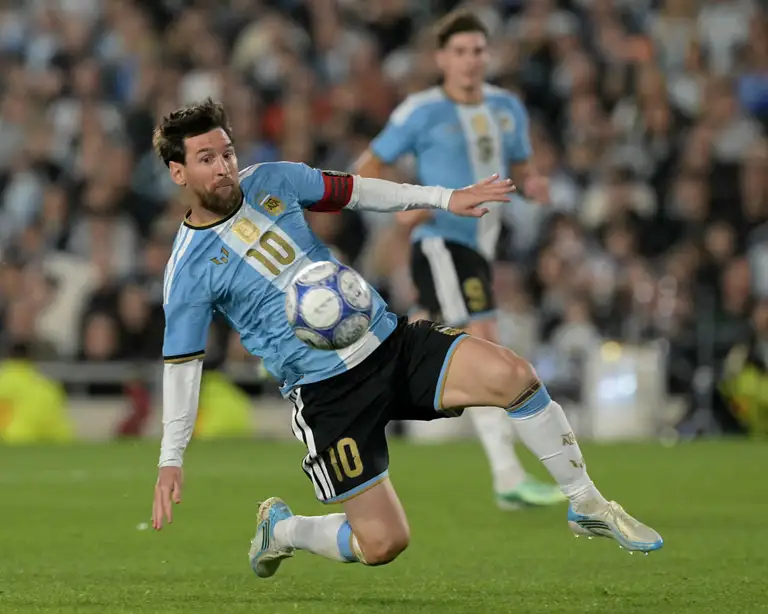 Messi đóng góp 1 bàn thắng và 2 kiến tạo - Ảnh: AFP