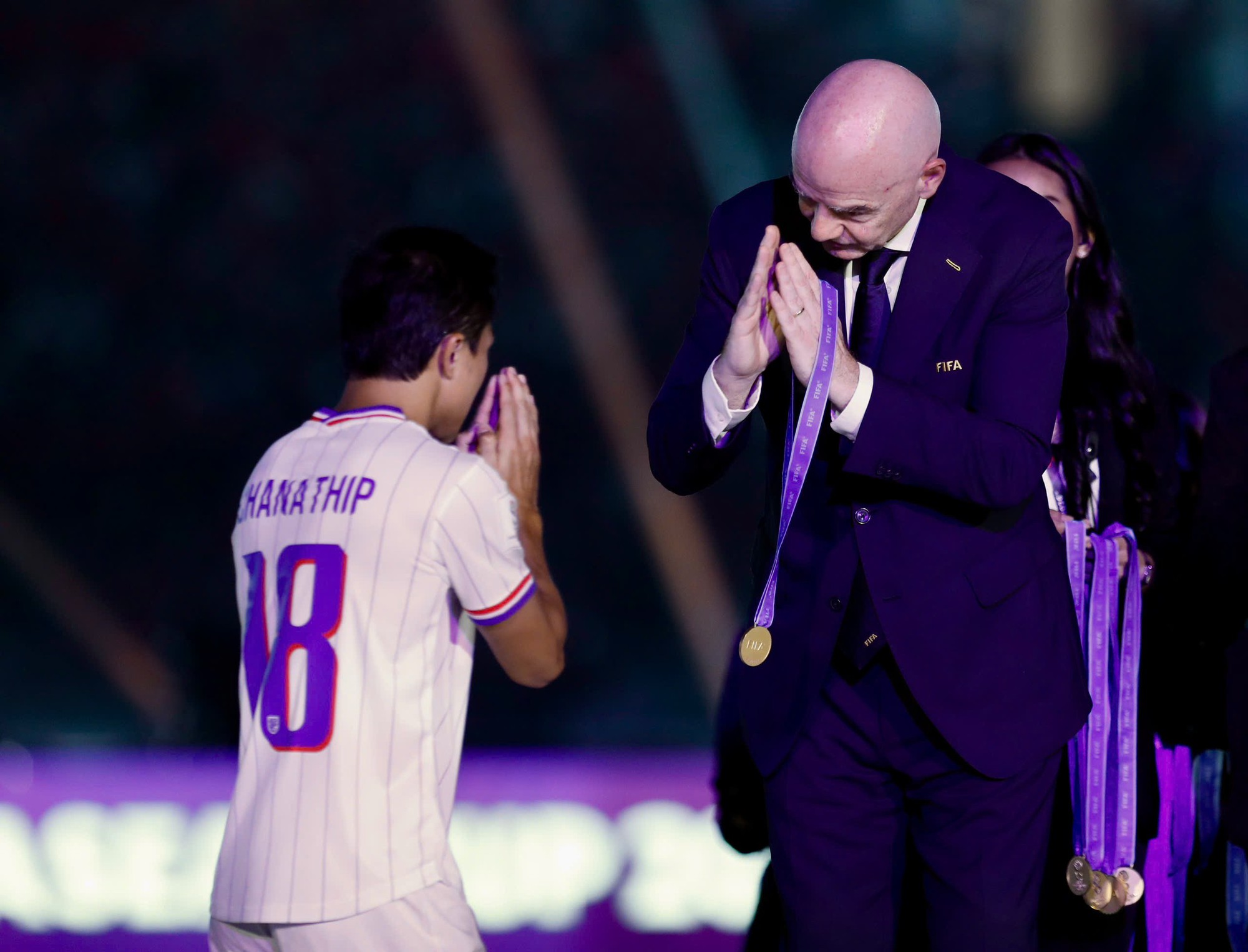 Chanathip và đội tuyển Thái Lan giành HCB FIFA ASEAN Cup