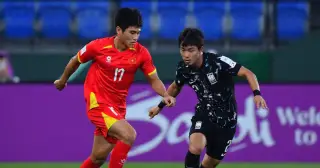 Chủ tịch VFF động viên đội tuyển nữ và U23 Việt Nam trước tứ kết Asiad