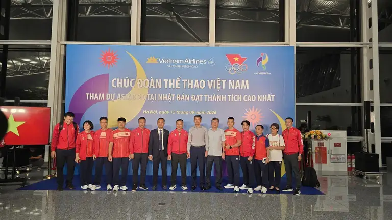 Lãnh đạo Cục TDTT Việt Nam ra tiễn đoàn