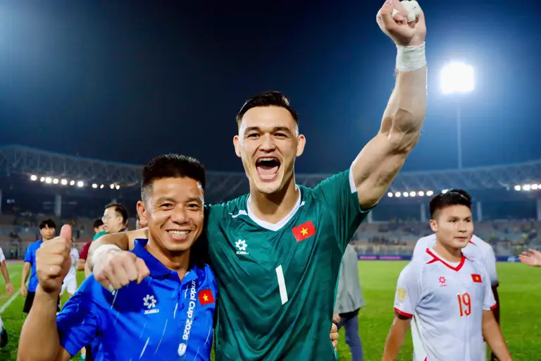 Thủ môn Lê Giang Patrik được Sofascore chấm điểm cao nhất trận Việt Nam gặp Malaysia - Ảnh: ANH KHOA