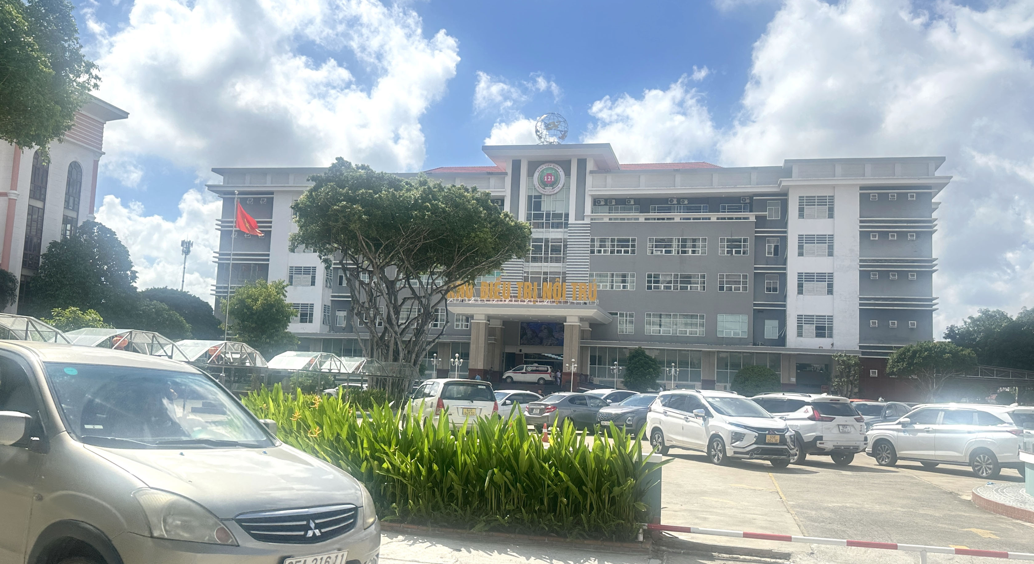 Khu điều trị nội trú 600 giường Bệnh viện Quân y 121