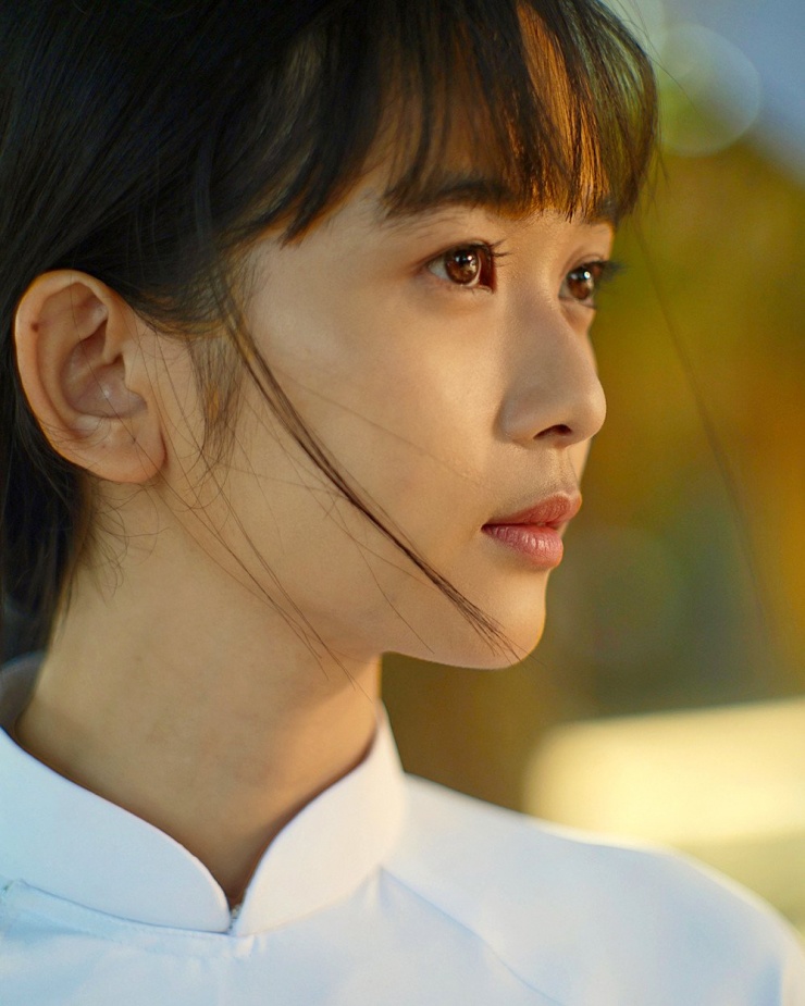 Visual cô Miền trong Ngày Xưa Có Một Chuyện Tình.