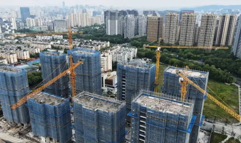 Một dự án chung cư tại Hàng Châu (Trung Quốc) tháng 5/2024. Ảnh: VCG