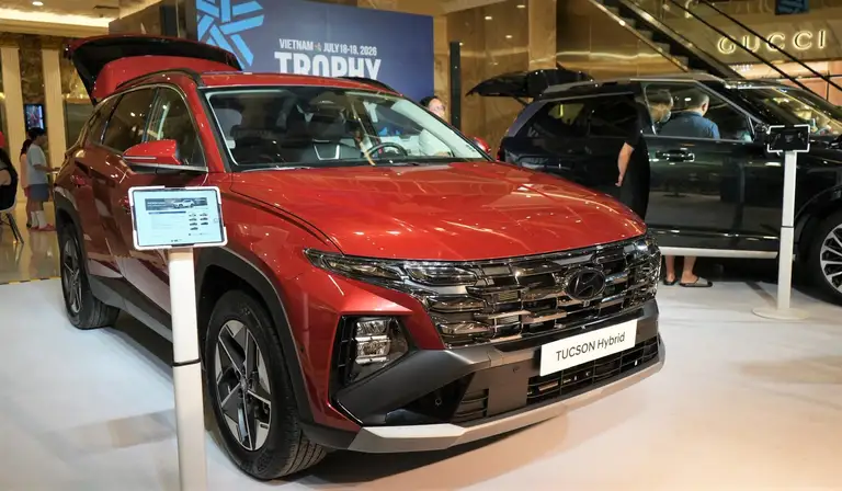 Hyundai Tucson Hybrid dự kiến có giá dưới 1 tỉ đồng khi mở bán tại Việt Nam