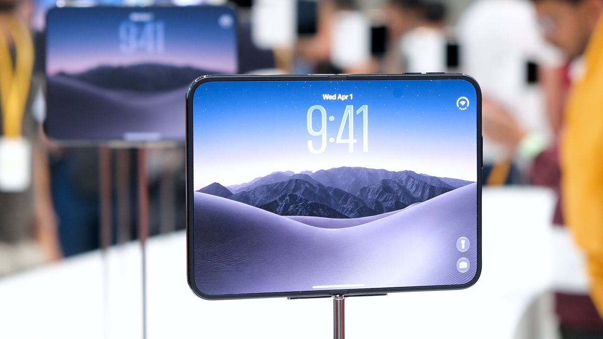 Apple cho chọn sẵn màu, cấu hình iPhone Duo trước ngày đặt mua