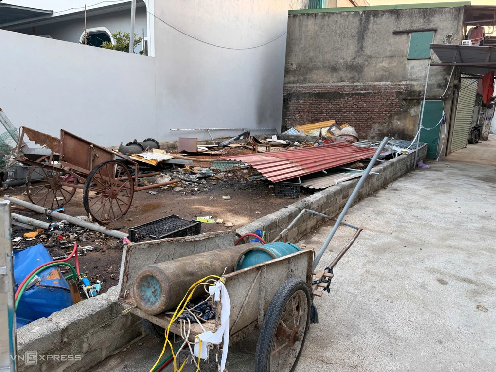 Hiện trường rò rỉ khí clo sáng 19/10. Ảnh: Huy Mạnh