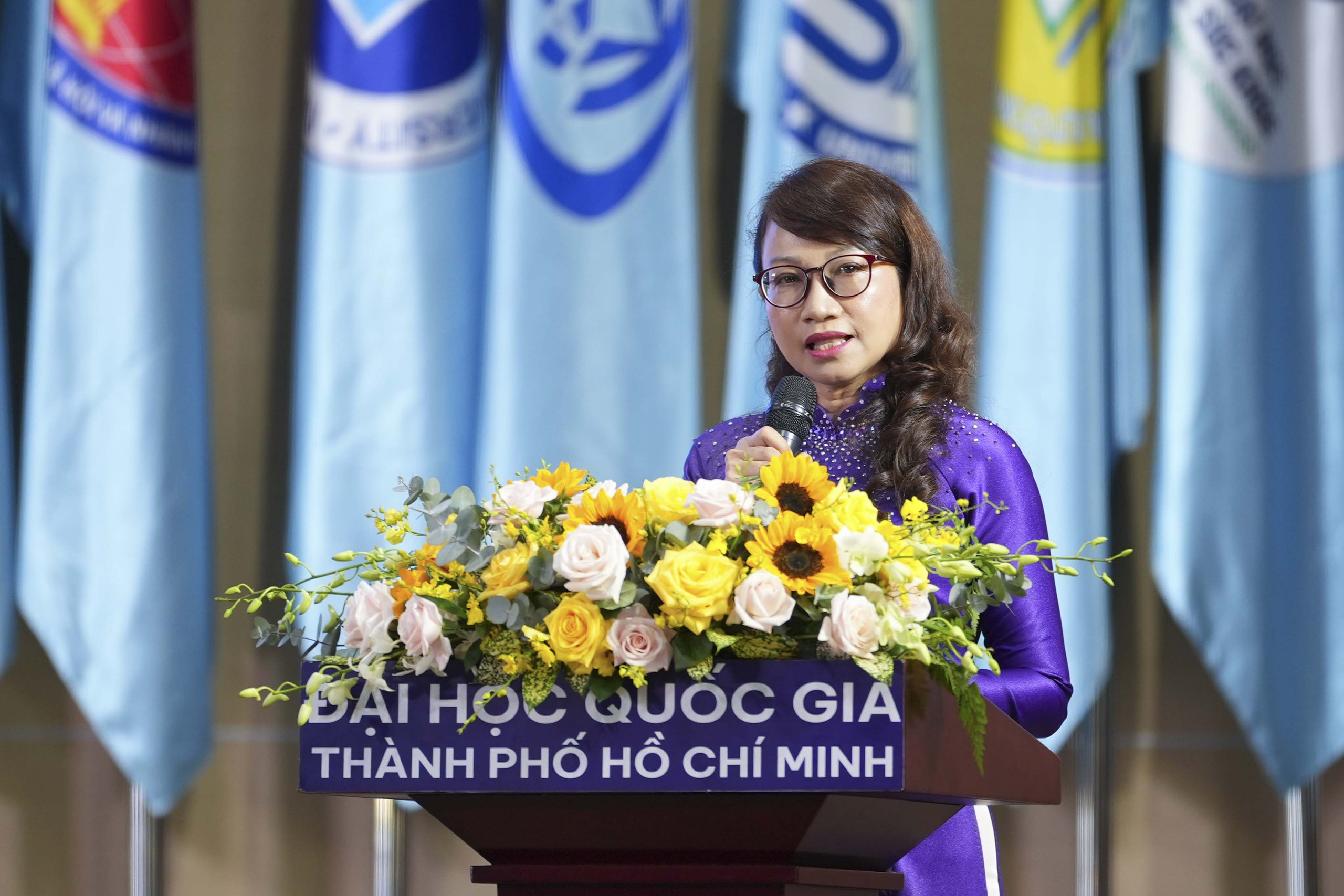 GS.TS Nguyễn Thị Thanh Mai - Giám đốc Đại học Quốc gia TP.HCM - phát biểu tại buổi lễ - Ảnh: VNUHCM