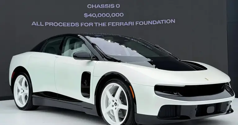 Tại sao chiếc xe điện đầu tiên của Ferrari được định giá hơn 1.000 tỉ?