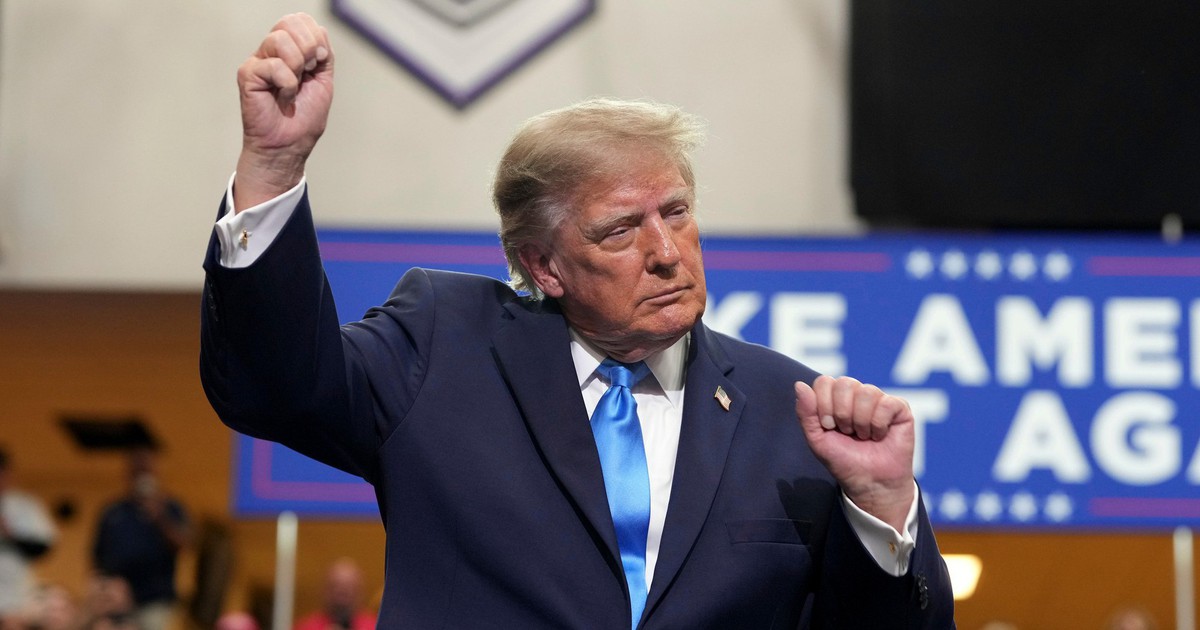 Ông Trump hé lộ bầu cử giữa kỳ sẽ có 'bất ngờ lớn'