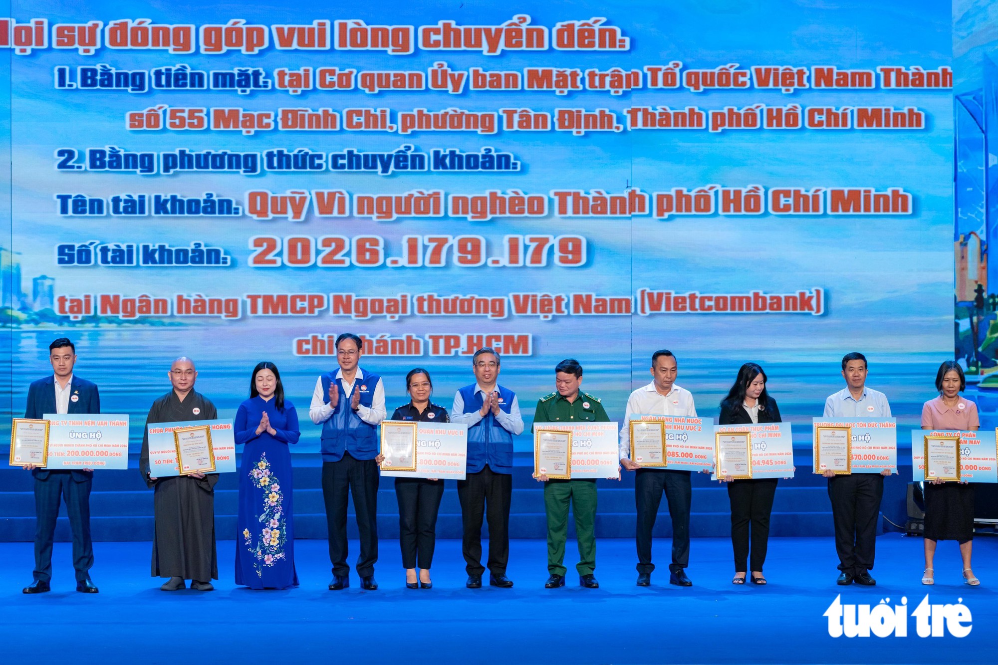 'Thành phố nghĩa tình - Kết nối yêu thương' tiếp nhận hơn 164,5 tỉ đồng chăm lo người nghèo - Ảnh 8.