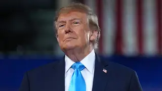 Mỹ nêu lý do ông Trump ký sắc lệnh miễn trừng phạt Nga