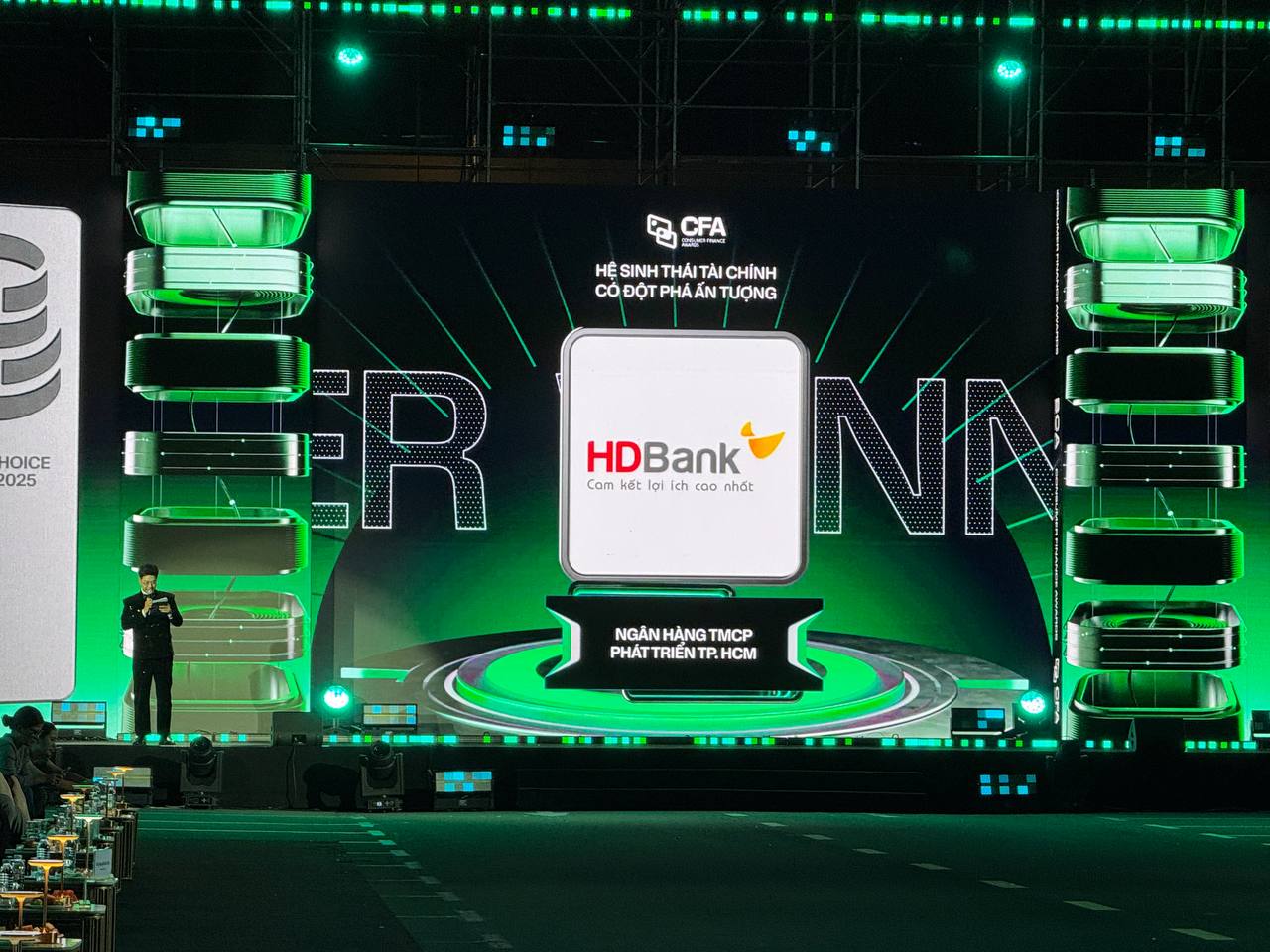 Ngoài ra HDBank còn giành giải thưởng Hệ sinh thái tài chính có đột phá ấn tượng tại Better Choice Awards 2025