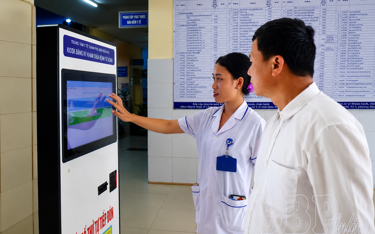 Chuyển đổi số y tế: Đích đến không phải công nghệ mà là người bệnh- Ảnh 3.