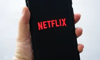 Logo Netflix hiển thị trên một mẫu smartphone chạy Android. Ảnh: Bảo Lâm