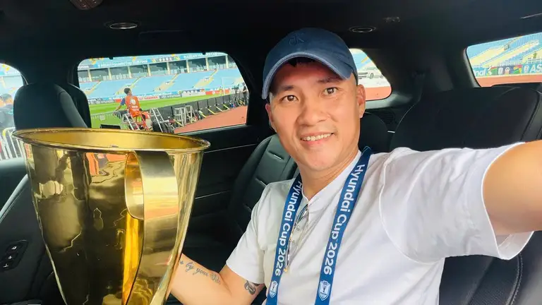 Công Vinh đem ASEAN Cup vào sân Mỹ Đình