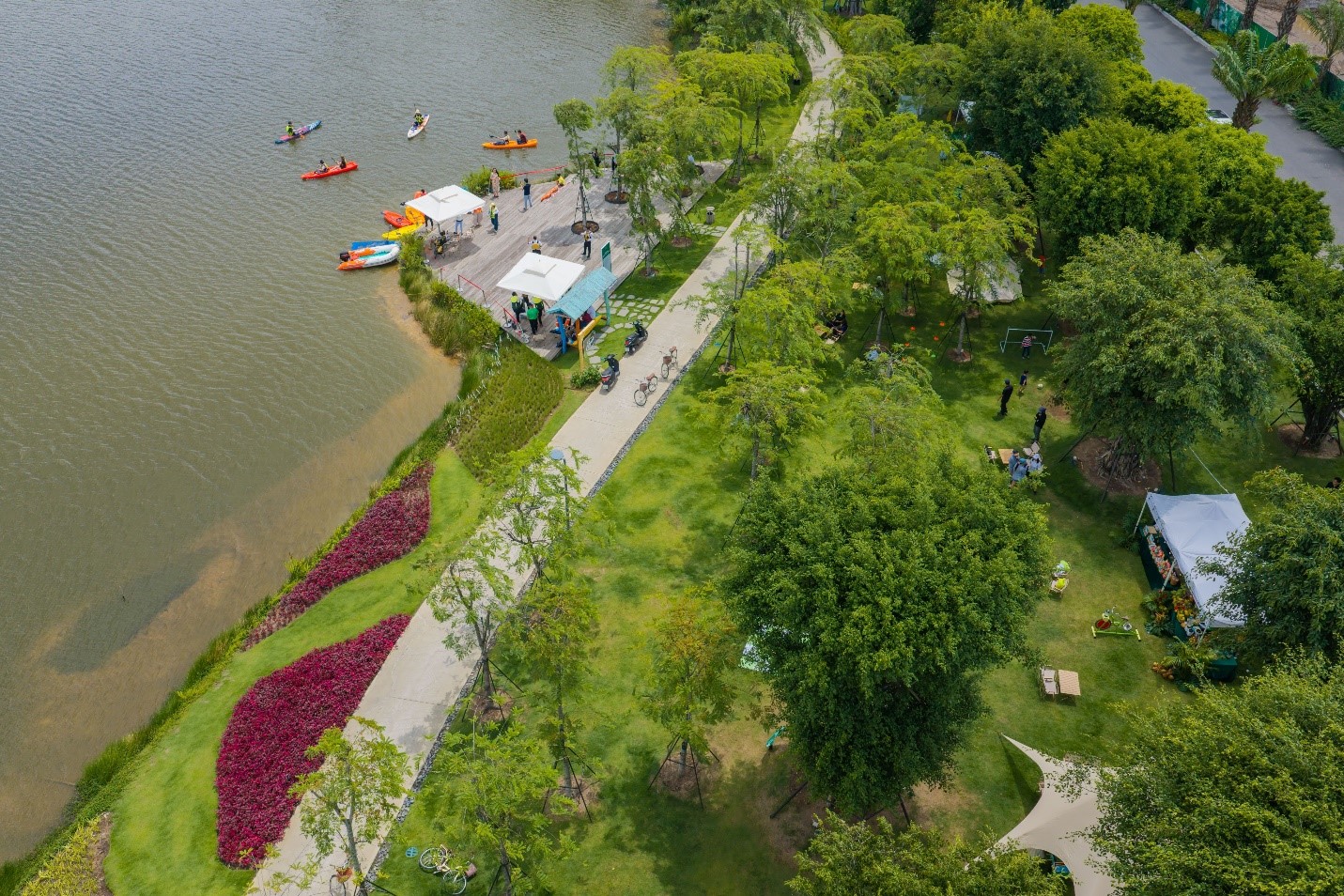 Một góc công viên hồ Thiên Nga – công viên trung tâm đô thị Eco Retreat - Ảnh: Phong Anh