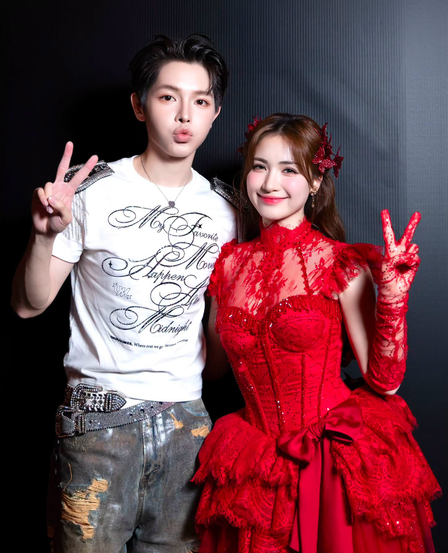 Hai chị em Hòa Minzy và Đức Phúc - Ảnh: FBNV