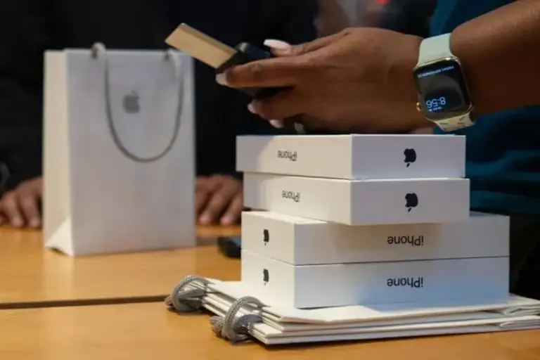 Apple đã nâng cấp hệ thống Presto để chống hành vi gian lận khi khách hàng đổi trả iPhone