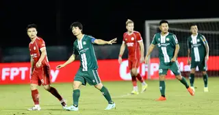 Thầy Kim tất bật ‘săn đầu người’ cho đội tuyển Việt Nam, cơ hội nào chờ Công Phượng?