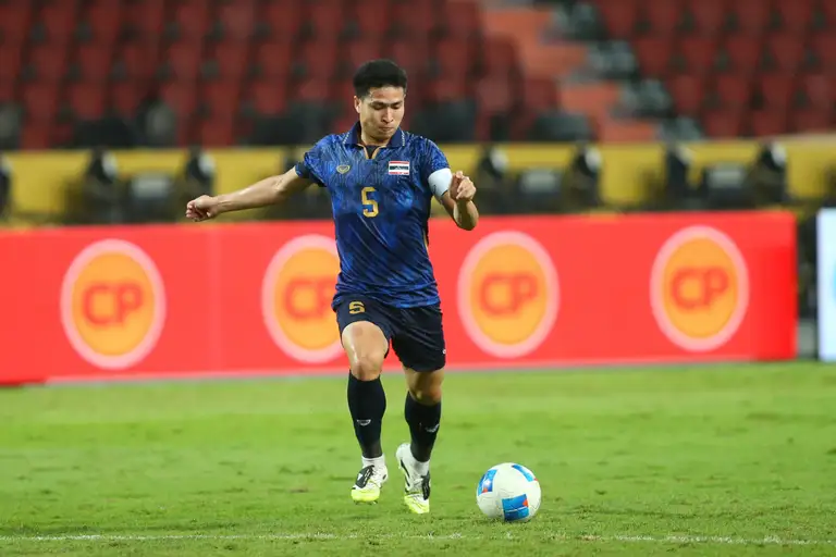 Ratree, đội trưởng U.23 Thái Lan tại SEA Games 33, là một trong những gương mặt đáng chú ý của "Voi chiến" tại AFF Cup 2026