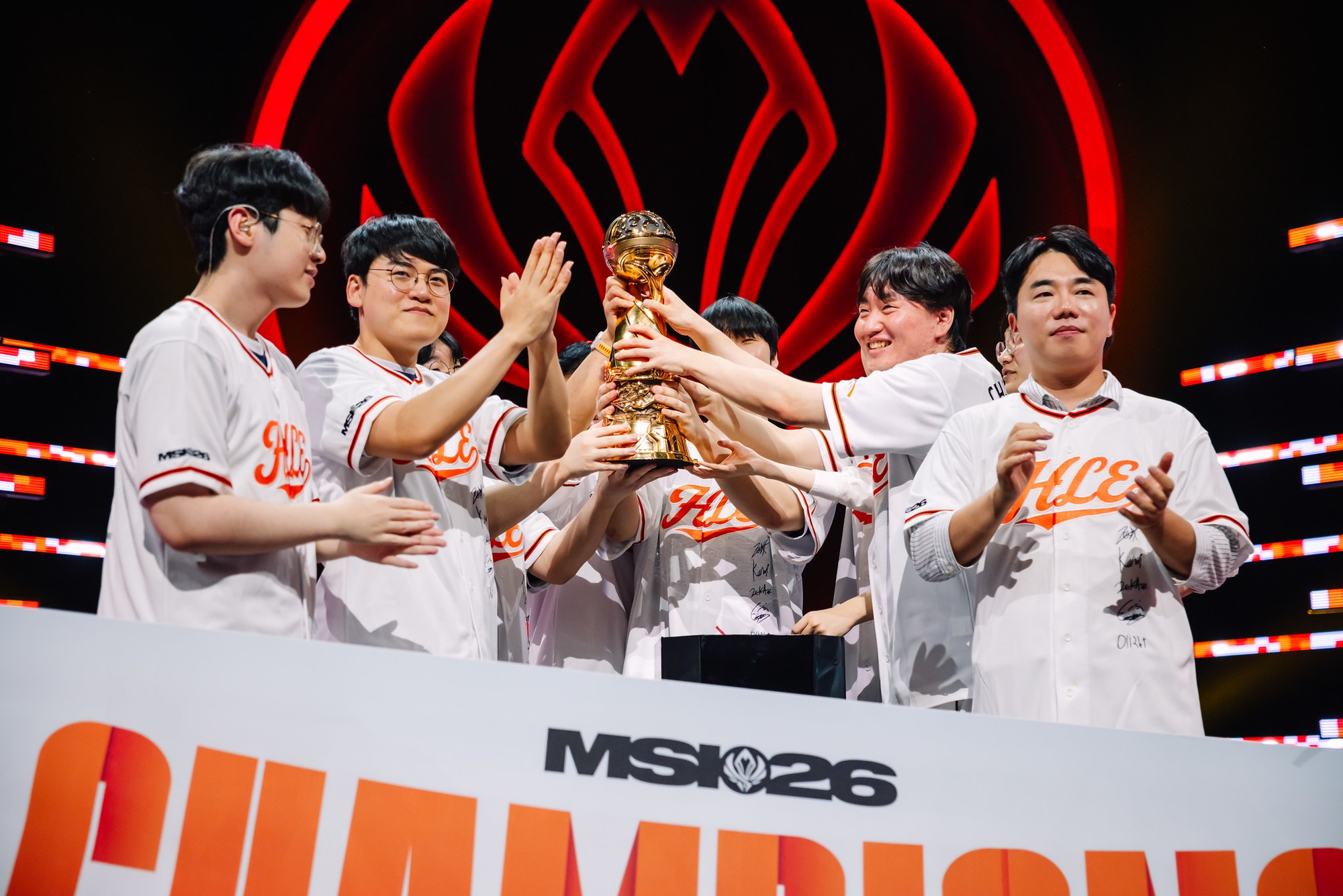 Nhưng có thể vào Main Event tình hình sẽ khả quan hơn khi các top team với lượng fan đông đảo đã xuất hiện - Ảnh: Flickr.