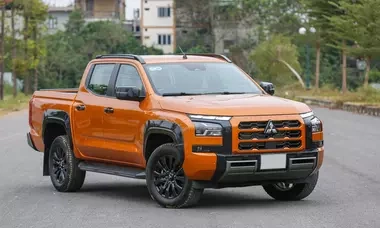 Mitsubishi Triton có lần hiếm hoi vào top 10, vượt xa đối thủ Ranger, một phần bởi mẫu bán tải từ Nhật dồi dào nguồn cung trong tháng vừa rồi.