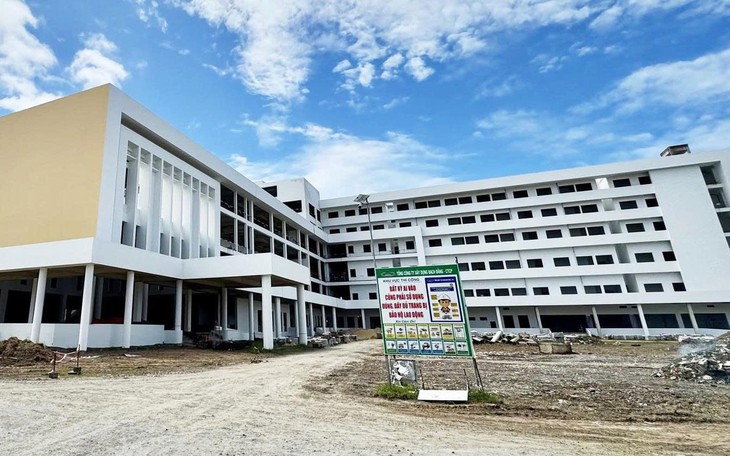 Hà Nội: BSCKII Cao Đức Chinh được bổ nhiệm làm Giám đốc BVĐK Đông Anh- Ảnh 2.