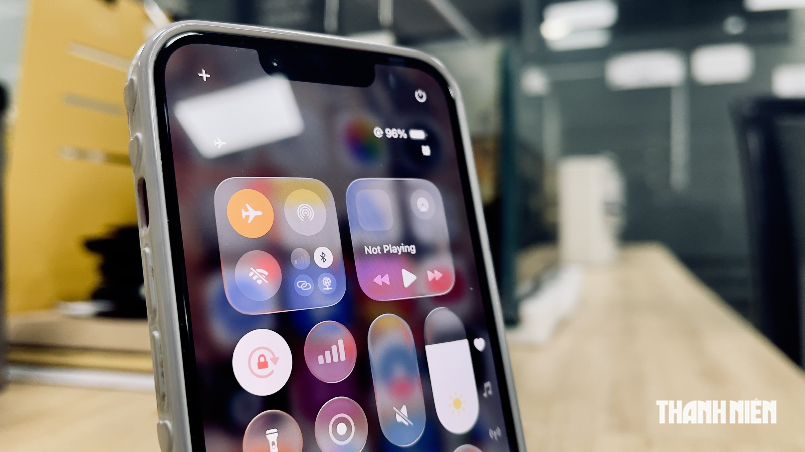 Chế độ máy bay giúp tiết kiệm pin hơn việc tắt mạng 5G?