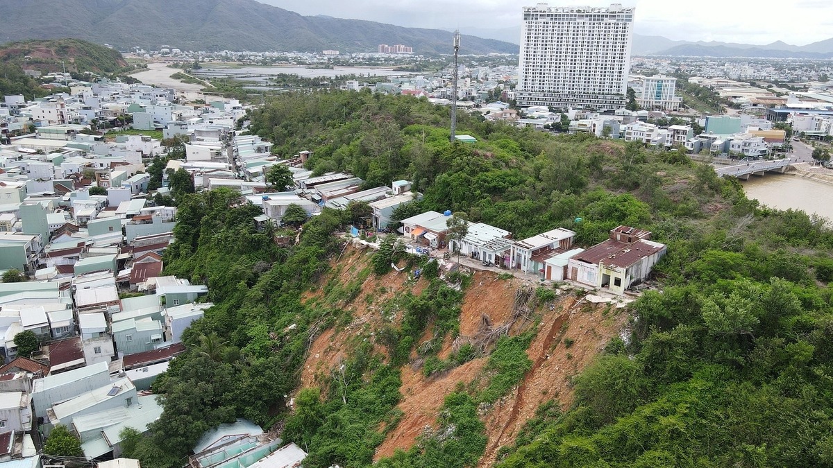 Đề xuất san phẳng ngọn núi ở Quy Nhơn để tránh sạt lở