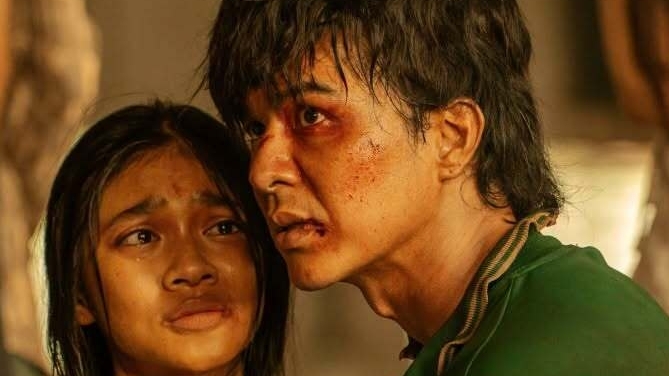 Minh Kiên uống nước bùn khi đóng 'Trại buôn người'