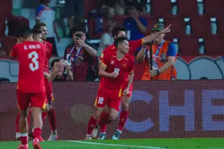 Thắng Thái Lan 2-0 ngay trên sân khách, ĐT Việt Nam chạm một tay vào cúp vô địch