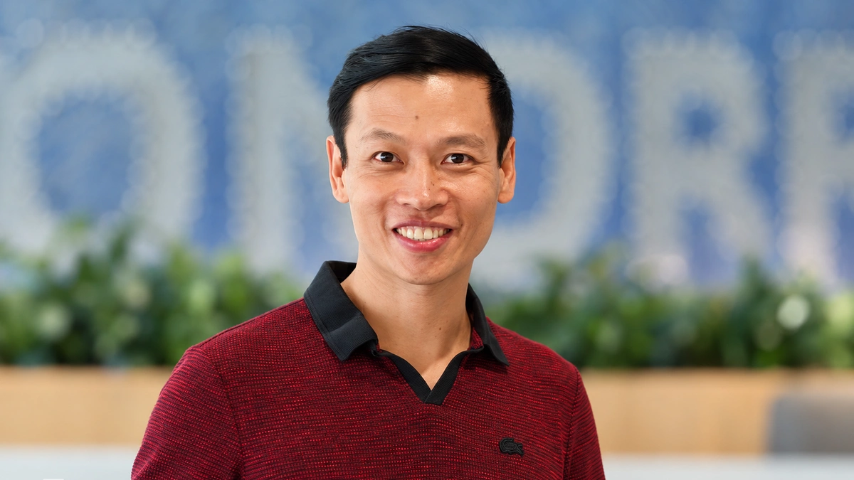 Giám đốc nhà máy Intel: 'Kỹ sư bán dẫn trẻ hãy kiên trì với hành trình'