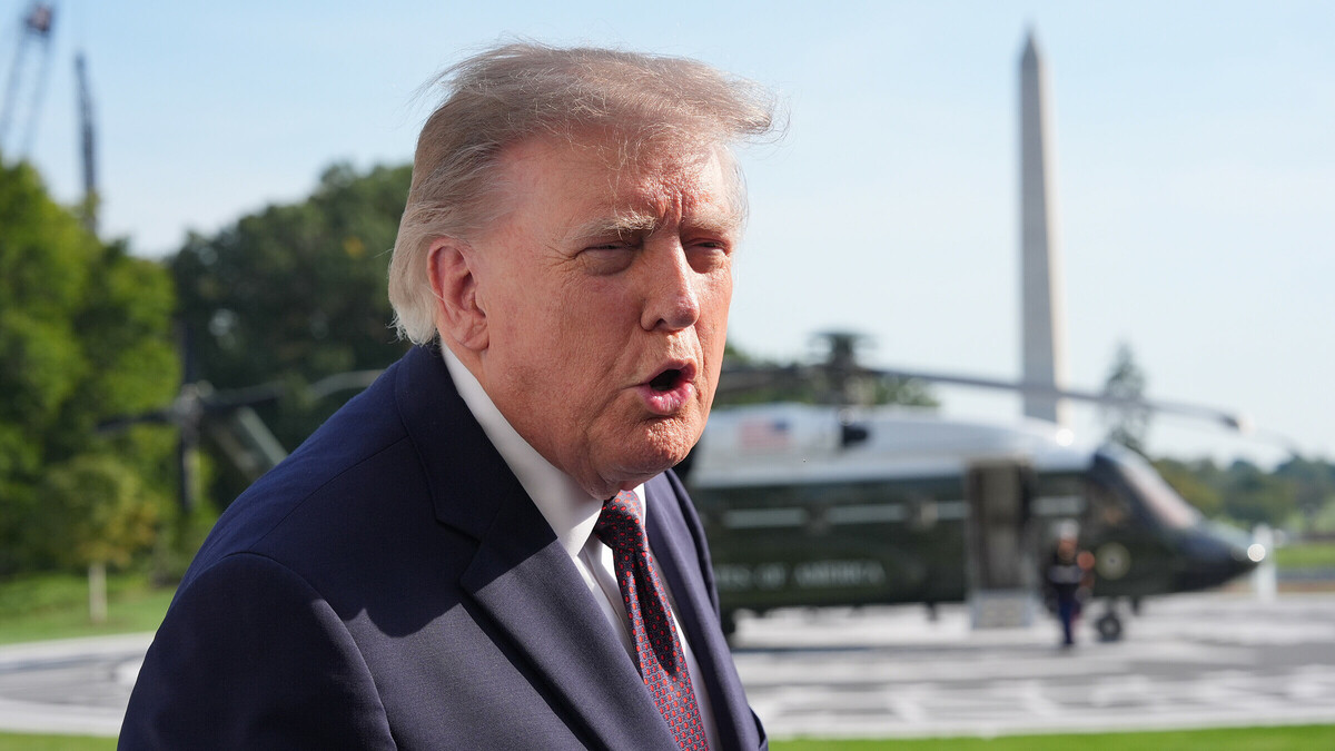Ông Trump: Thỏa thuận diesel với Nga là 'vì người dân Mỹ'