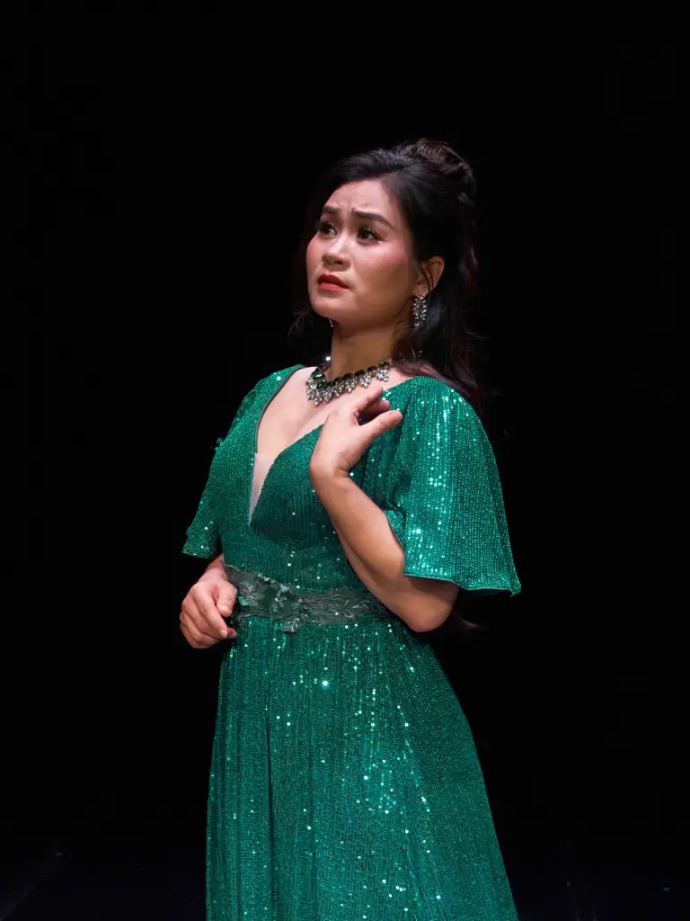 Đào Tố Loan - một trong hai nghệ sĩ thể hiện vai Floria Tosca, cùng giọng ca Hương Diệp. Ảnh: Nhà hát Nhạc Vũ kịch Việt Nam
