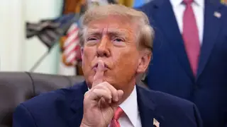 Lý do ông Zelensky 'nín nhịn' ông Trump