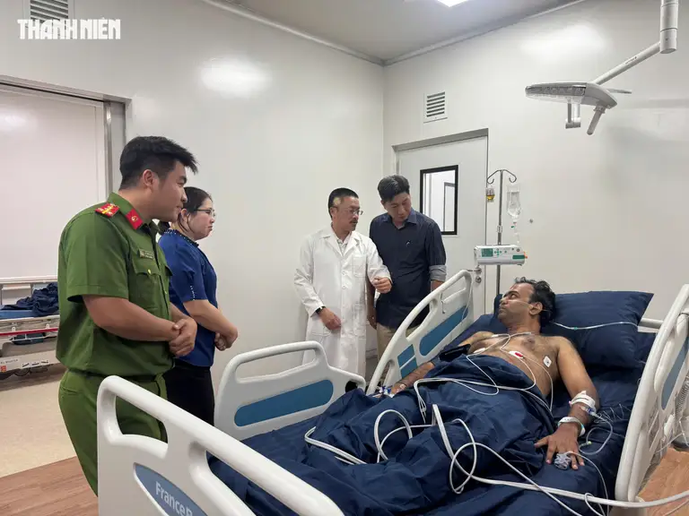 Lãnh đạo đặc khu Phú Quốc thăm du khách gặp nạn điều trị ở bệnh viện Mặt trời Phú Quốc