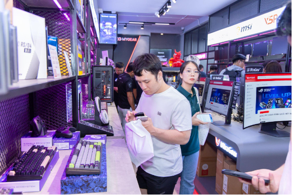 Khai trương showroom Ngô Gia Tự, MYGEAR mở rộng sân chơi cho cộng đồng công nghệ- Ảnh 3.