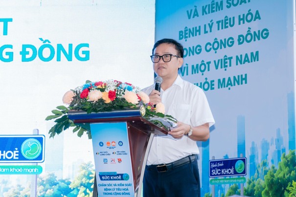 TS.BSCKII. Huỳnh Minh Chín - Phó Giám đốc Sở Y tế TP.HCM, kiêm Phó Chủ tịch Hội Thầy thuốc Trẻ Việt Nam - Ảnh: Hoàng Khánh