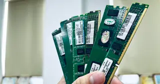 Khủng hoảng RAM leo thang: Microsoft ngầm 'quay xe', Apple bế tắc nguồn cung