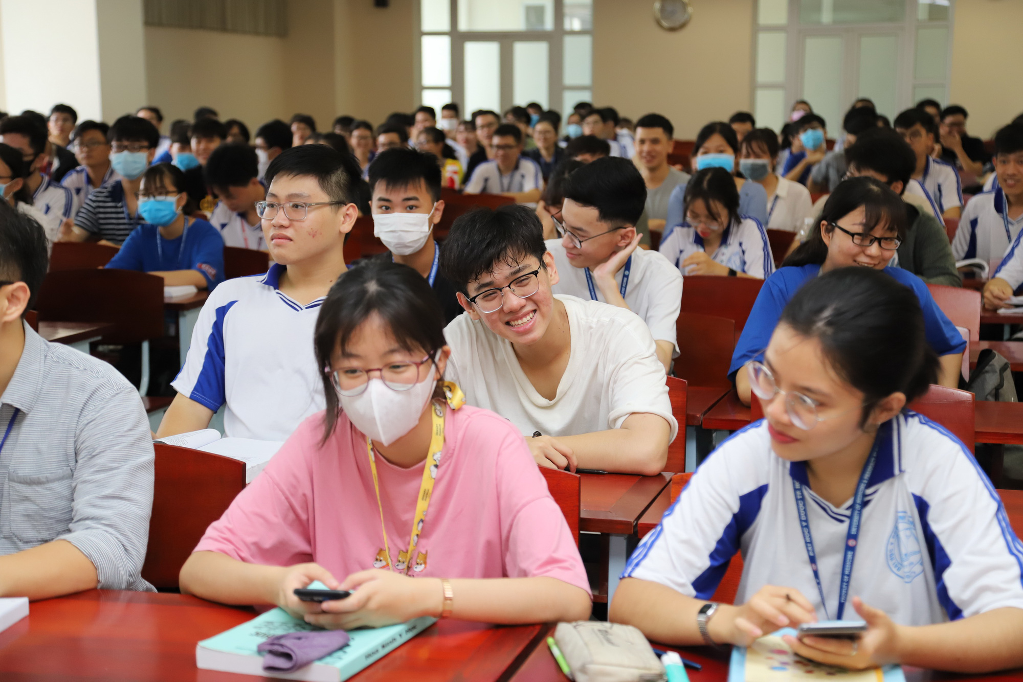 Đại học Y Dược TP.HCM chính thức triển khai chương trình đào tạo về vắc xin dành cho học viên sau đại học - Ảnh: NHƯ HÙNG
