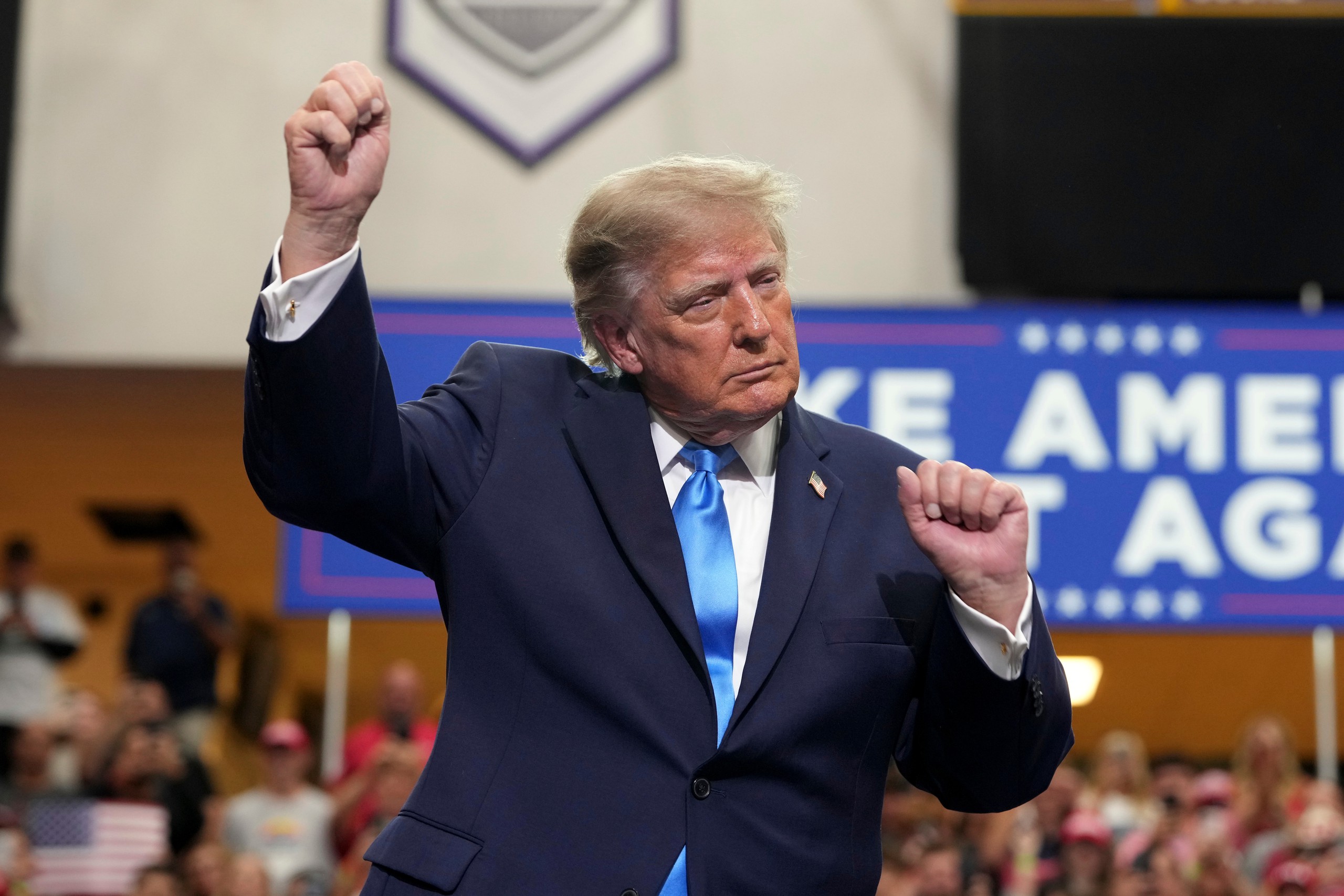 Tổng thống Donald Trump tham gia buổi vận động tại Ohio ngày 3-10 - Ảnh: AP