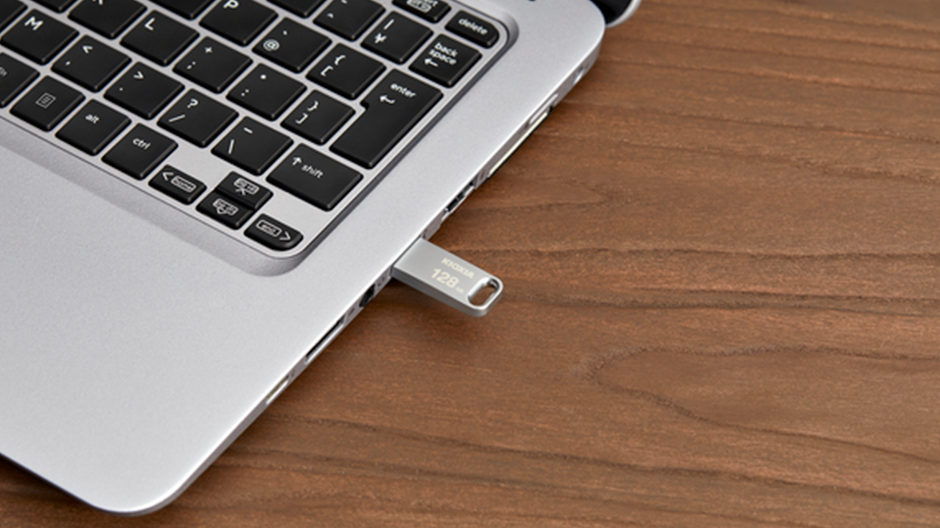 KIOXIA TransMemory U366: Chiếc USB nhỏ gọn theo bạn từ bàn làm việc đến phòng họp- Ảnh 2.