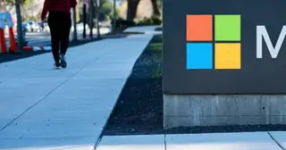 Đổ hàng trăm tỷ USD vào AI, Microsoft đề nghị 60.000 nhân viên trên toàn cầu nghỉ việc