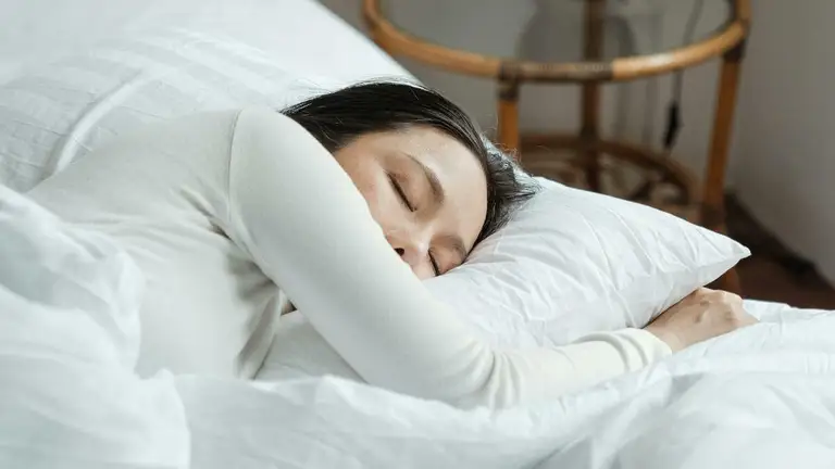 Ba thói quen ngủ dễ dẫn đến ung thư