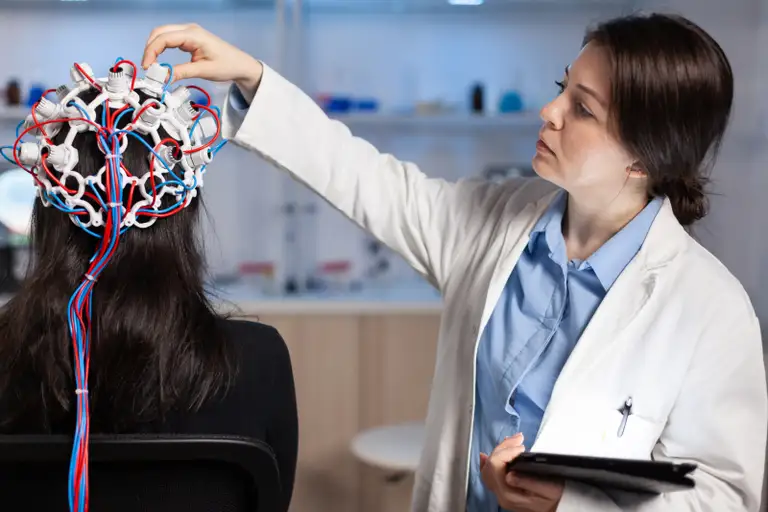 Các công nghệ AI đã được ứng dụng để tăng hiệu quả nghiên cứu của hoạt động não - Ảnh: ITMO